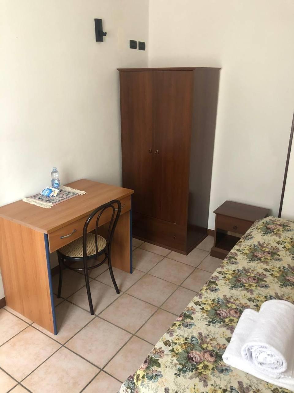 Be Me Hotel Helvetia Tabiano Terme Bagian luar foto